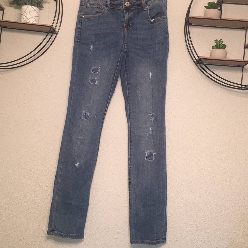 light denim jeans